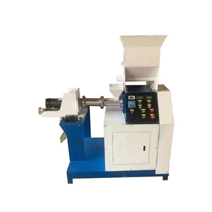 Állítható haltakarmány-extruder